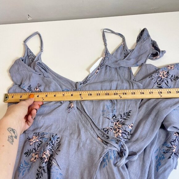 ASTR Gwyn Floral Cold Shoulder Maxi Wrap Dress Blue M V-neck Spaghetti Straps - Picture 8 of 9